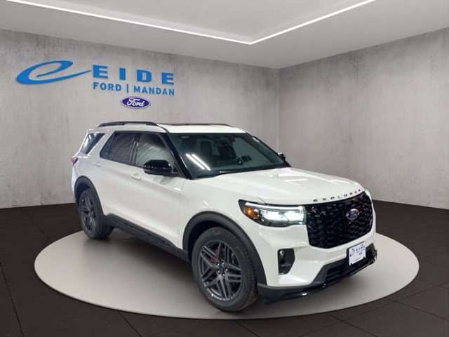2026 Star White Metallic Tri-Coat Ford Explorer ST 4X4 SUV