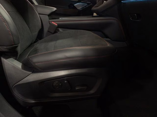 2026 Star White Metallic Tri-Coat Ford Explorer ST 4X4 SUV