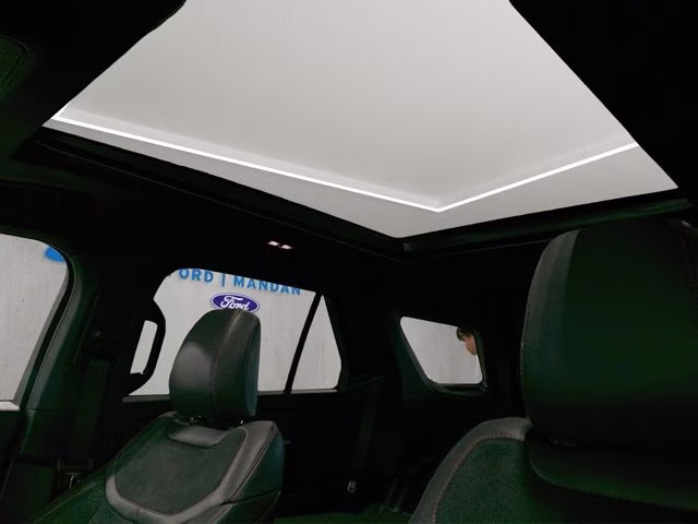 2026 Star White Metallic Tri-Coat Ford Explorer ST 4X4 SUV