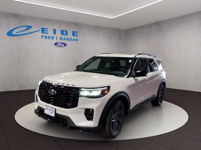 2026 Star White Metallic Tri-Coat Ford Explorer ST 4X4 SUV