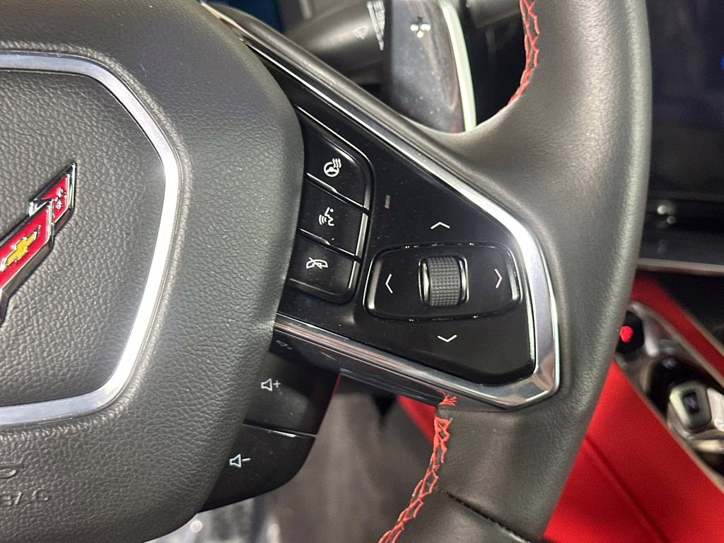 2024 Arctic White Chevrolet Corvette Stingray RWD Convertible