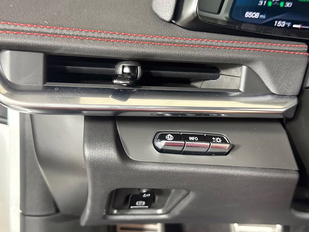 2024 Arctic White Chevrolet Corvette Stingray RWD Convertible