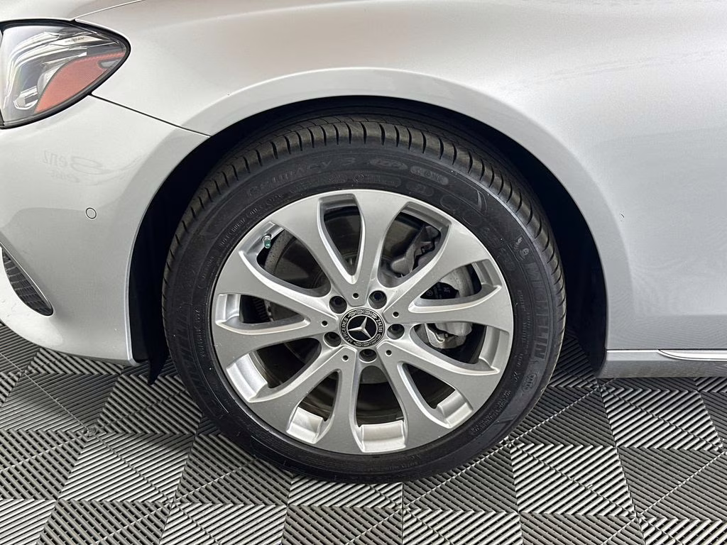 2019 Iridium Silver Metallic Mercedes-Benz E-Class E 300 AWD Sedan