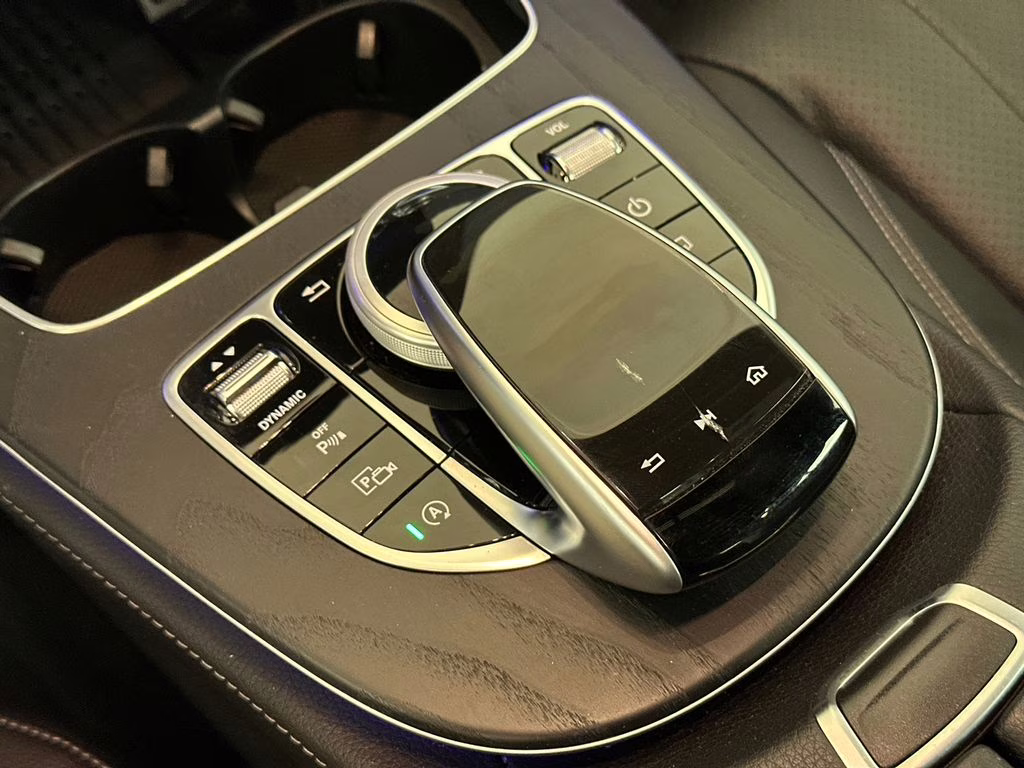 2019 Iridium Silver Metallic Mercedes-Benz E-Class E 300 AWD Sedan
