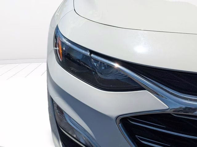 2020 Summit White Chevrolet Malibu LS FWD Sedan