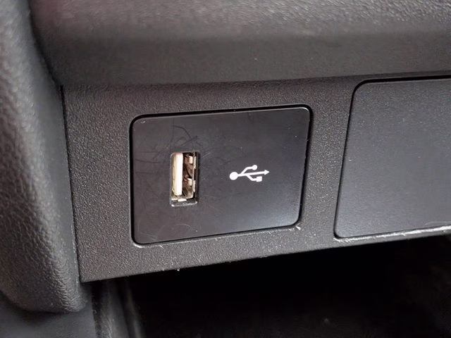 2021 Sunshine Orange Metallic Mitsubishi Outlander Sport 2.0 ES FWD SUV