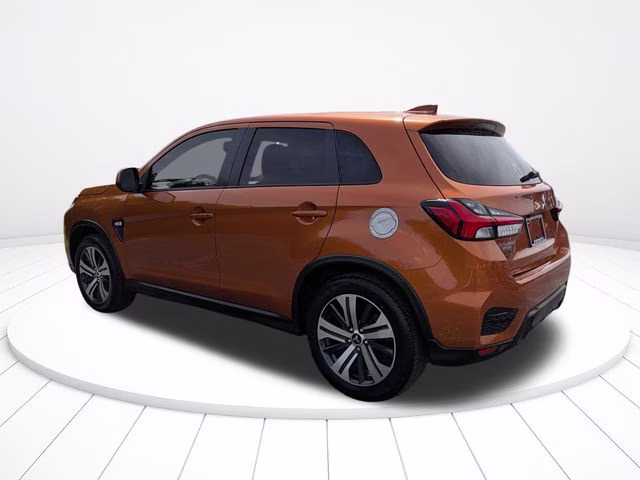 2021 Sunshine Orange Metallic Mitsubishi Outlander Sport 2.0 ES FWD SUV