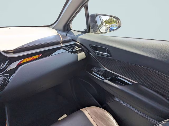 2019 Silver Knockout Metallic Toyota C-HR Limited FWD SUV