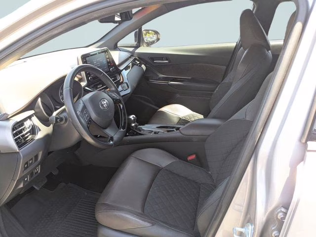 2019 Silver Knockout Metallic Toyota C-HR Limited FWD SUV