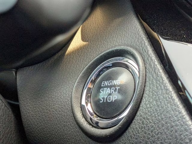 2019 Silver Knockout Metallic Toyota C-HR Limited FWD SUV