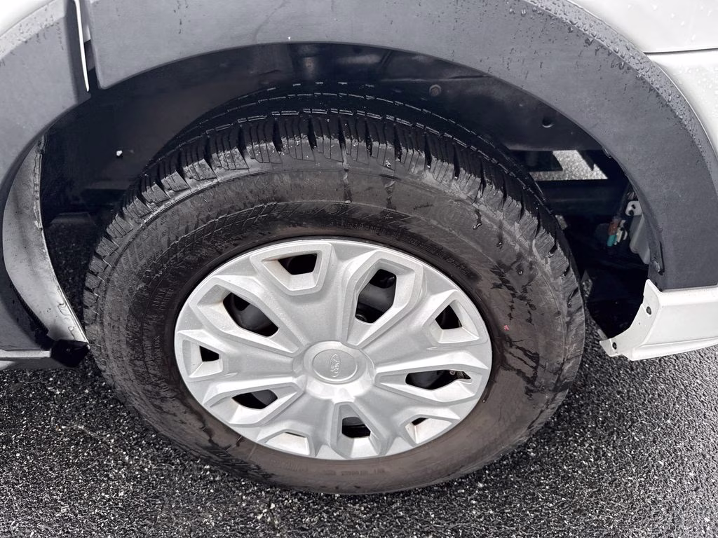 2024 Oxford White Ford Transit-350 XLT RWD Crossover