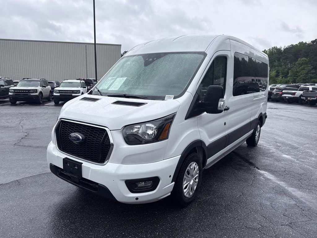 2024 Oxford White Ford Transit-350 XLT RWD Crossover
