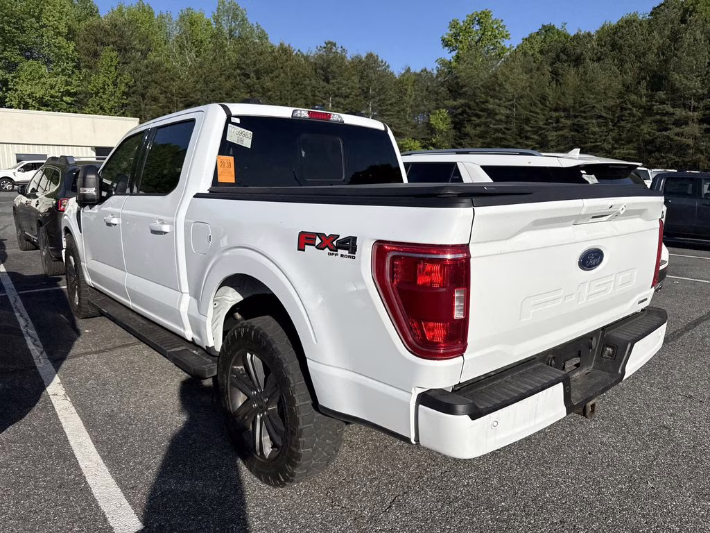 2023 Oxford White Ford F-150 XLT 4X4 Truck
