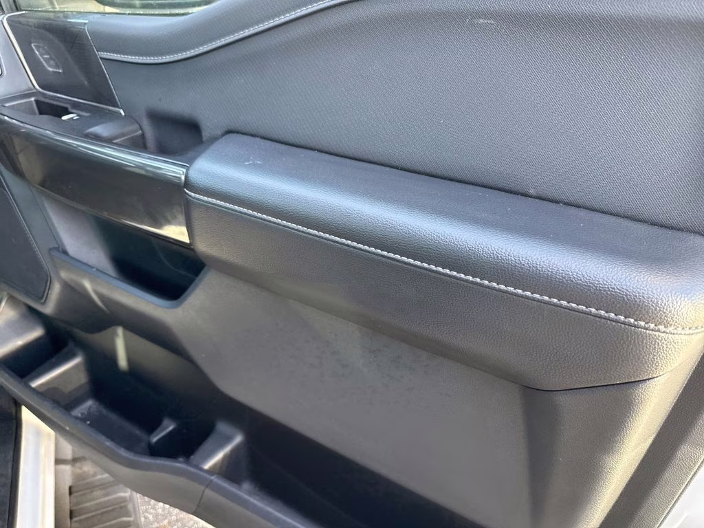 2023 Oxford White Ford F-150 XLT 4X4 Truck