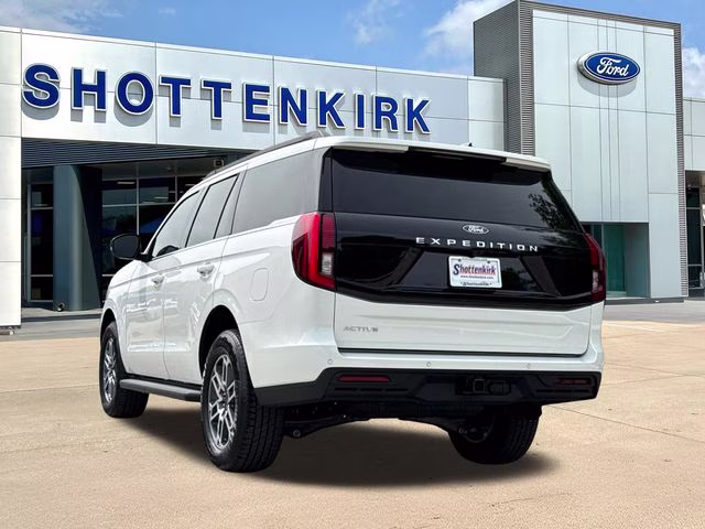 2026 White Ford Expedition Active RWD SUV