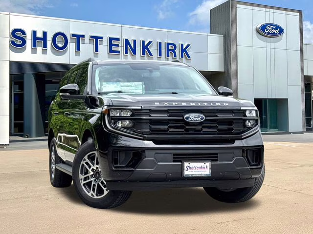 2026 Black Ford Expedition Active RWD SUV