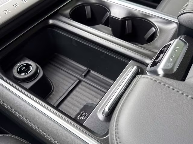2026 Black Ford Expedition Active RWD SUV