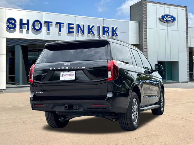 2026 Black Ford Expedition Active RWD SUV