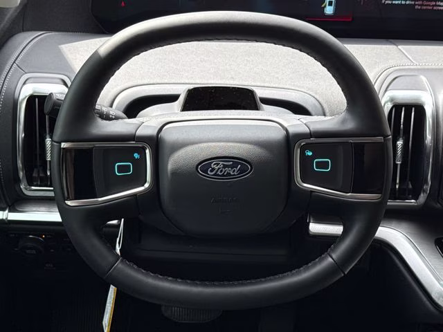 2026 White Ford Expedition Platinum 4X4 SUV