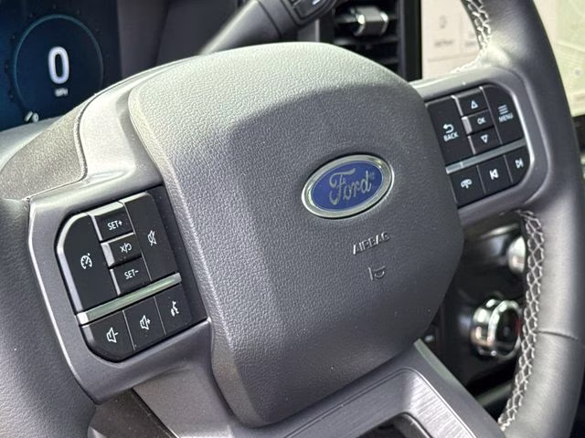 2026 Black Ford Super Duty F-350 DRW Lariat 4X4 Truck