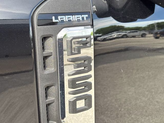 2026 Black Ford Super Duty F-350 DRW Lariat 4X4 Truck