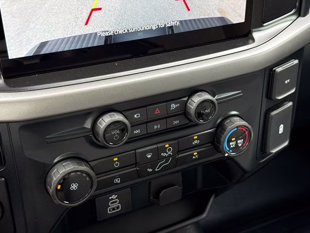 2026 Oxford White Ford F-150 XL RWD Truck