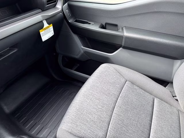 2026 Oxford White Ford F-150 XL RWD Truck