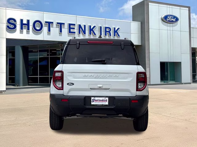 2026 Oxford White Ford Bronco Sport Outer Banks 4X4 SUV