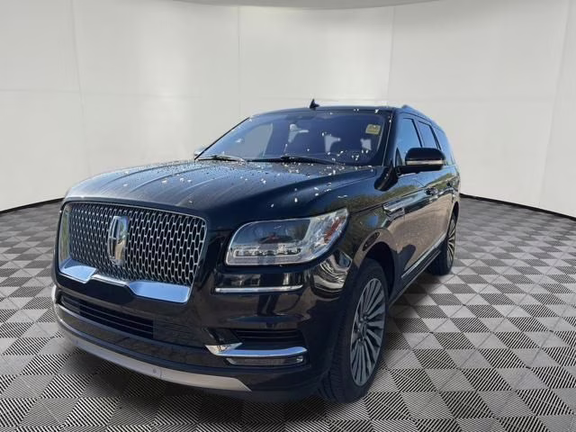 2018 Velvet Lincoln Navigator Reserve 4X4 SUV