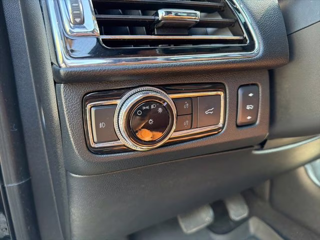 2018 Velvet Lincoln Navigator Reserve 4X4 SUV