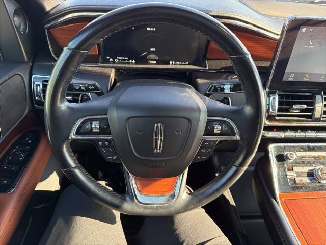 2018 Velvet Lincoln Navigator Reserve 4X4 SUV