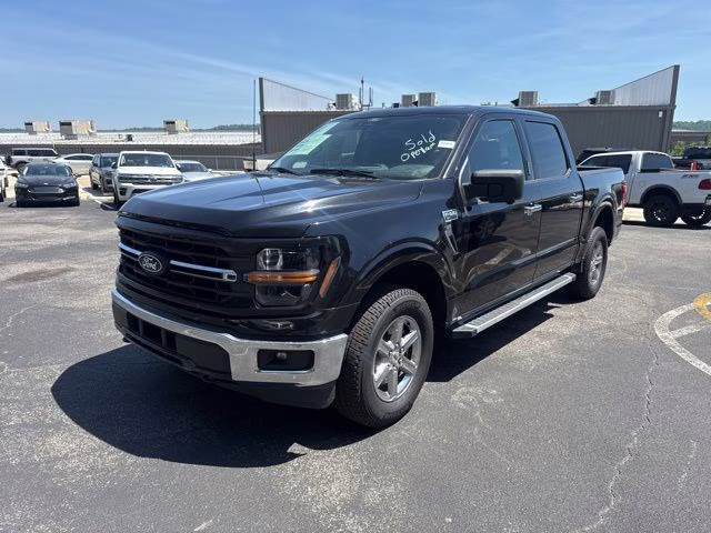2024 Agate Black Metallic Ford F-150 XLT 4X4 Truck