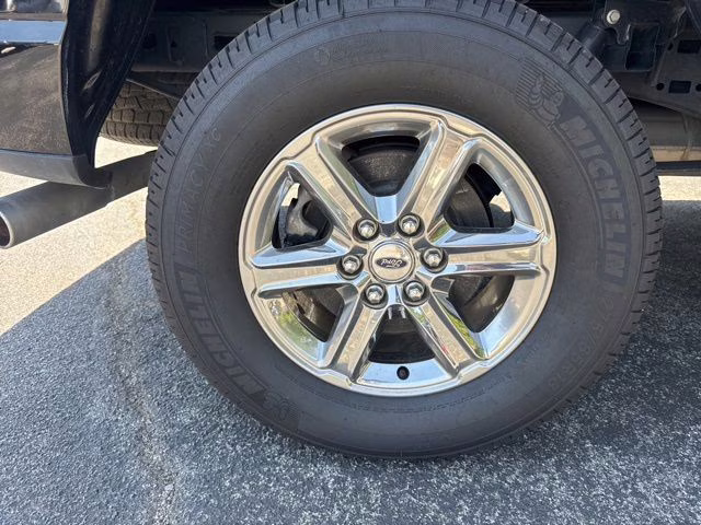 2024 Agate Black Metallic Ford F-150 XLT 4X4 Truck