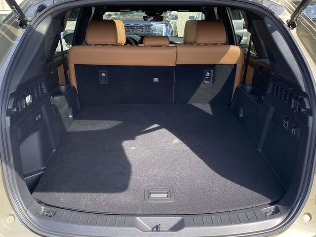 2025 Zircon Sand Metallic Mazda CX-70 3.3 Turbo S Premium Plus AWD SUV