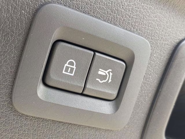 2025 Zircon Sand Metallic Mazda CX-70 3.3 Turbo S Premium Plus AWD SUV