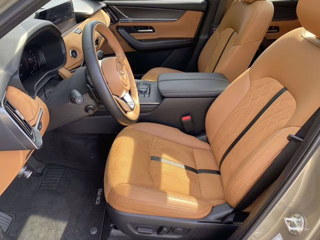 2025 Zircon Sand Metallic Mazda CX-70 3.3 Turbo S Premium Plus AWD SUV