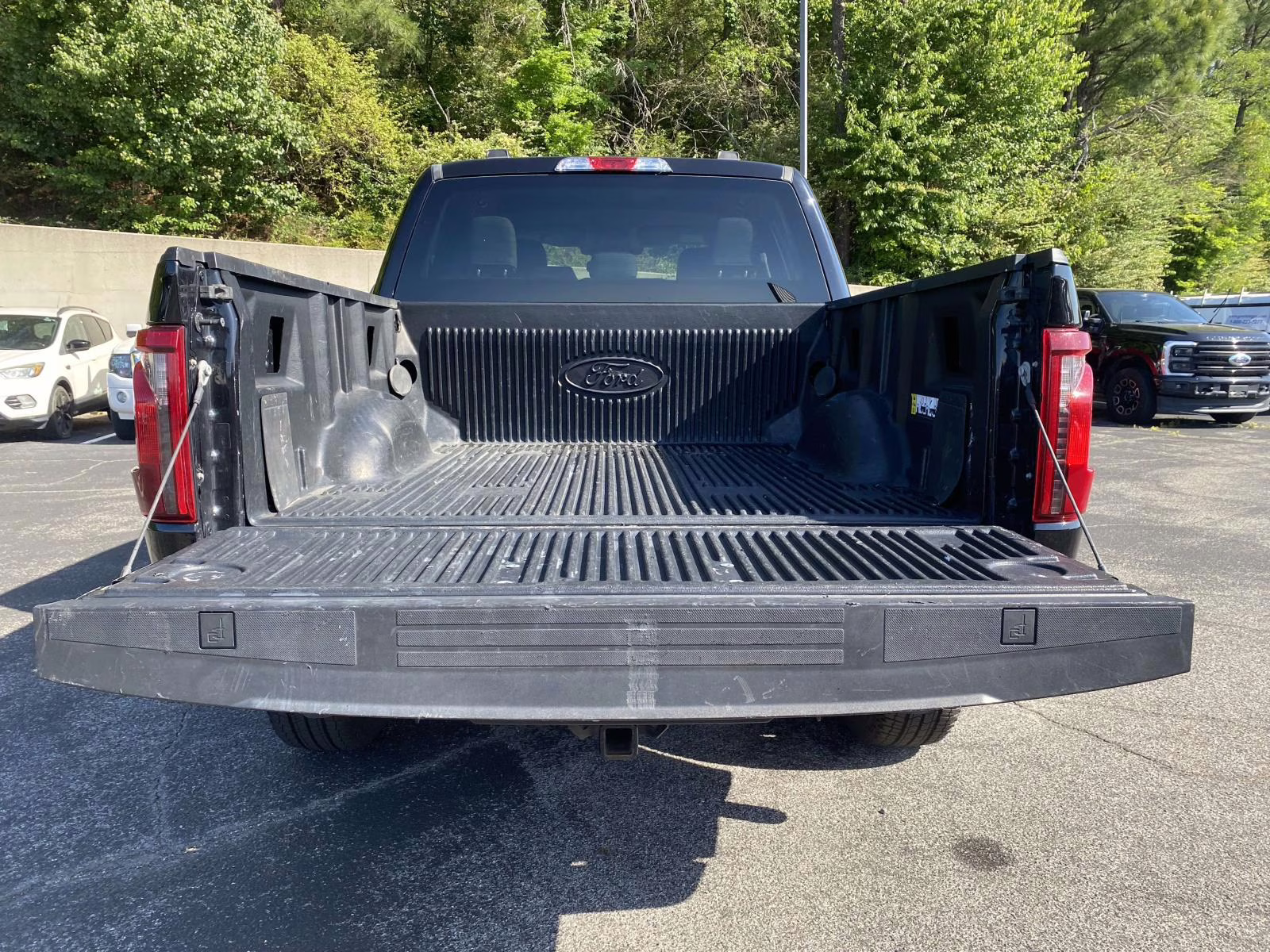 2024 Agate Black Metallic Ford F-150 XLT 4X4 Truck