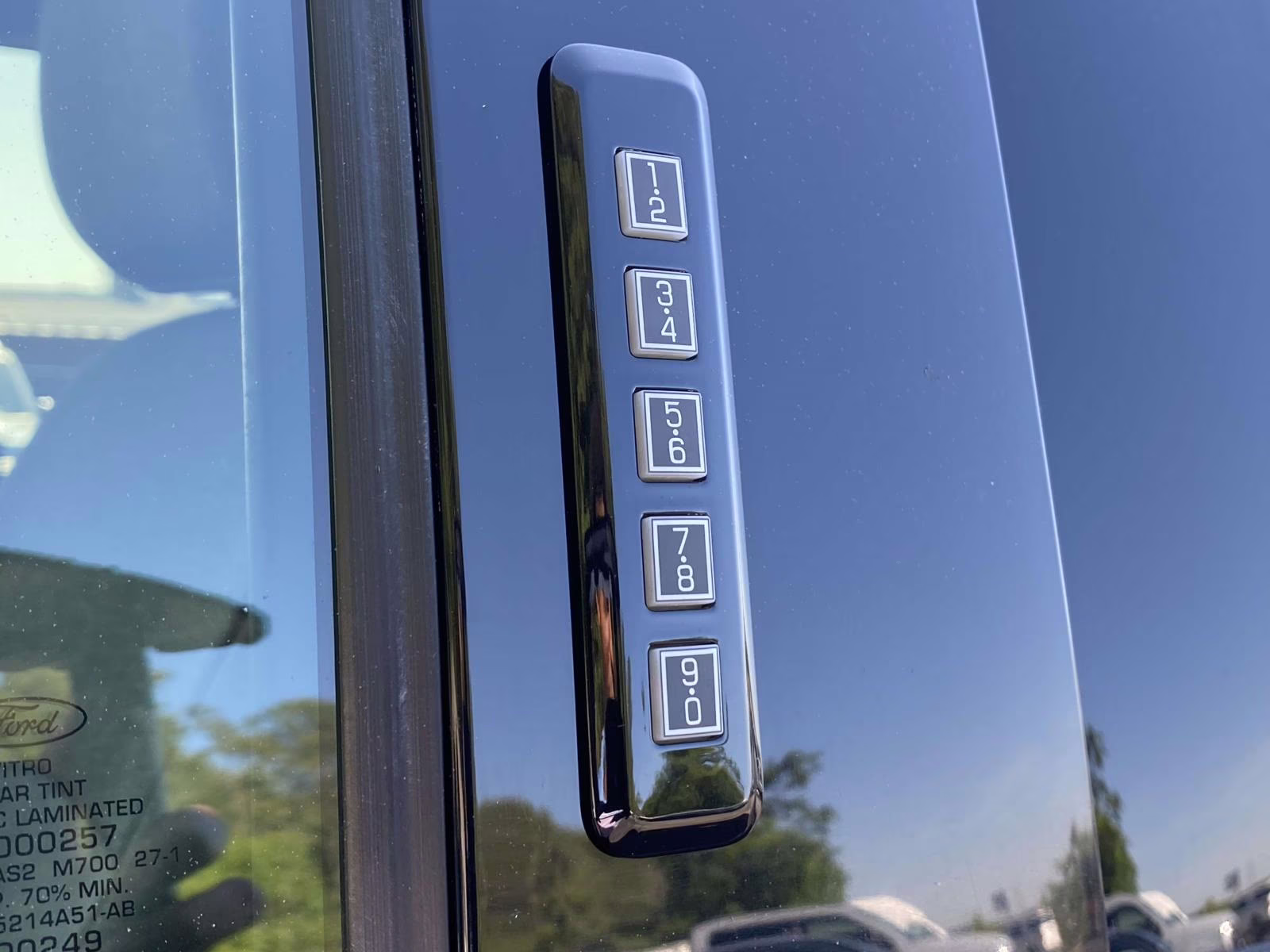 2024 Agate Black Metallic Ford F-150 XLT 4X4 Truck