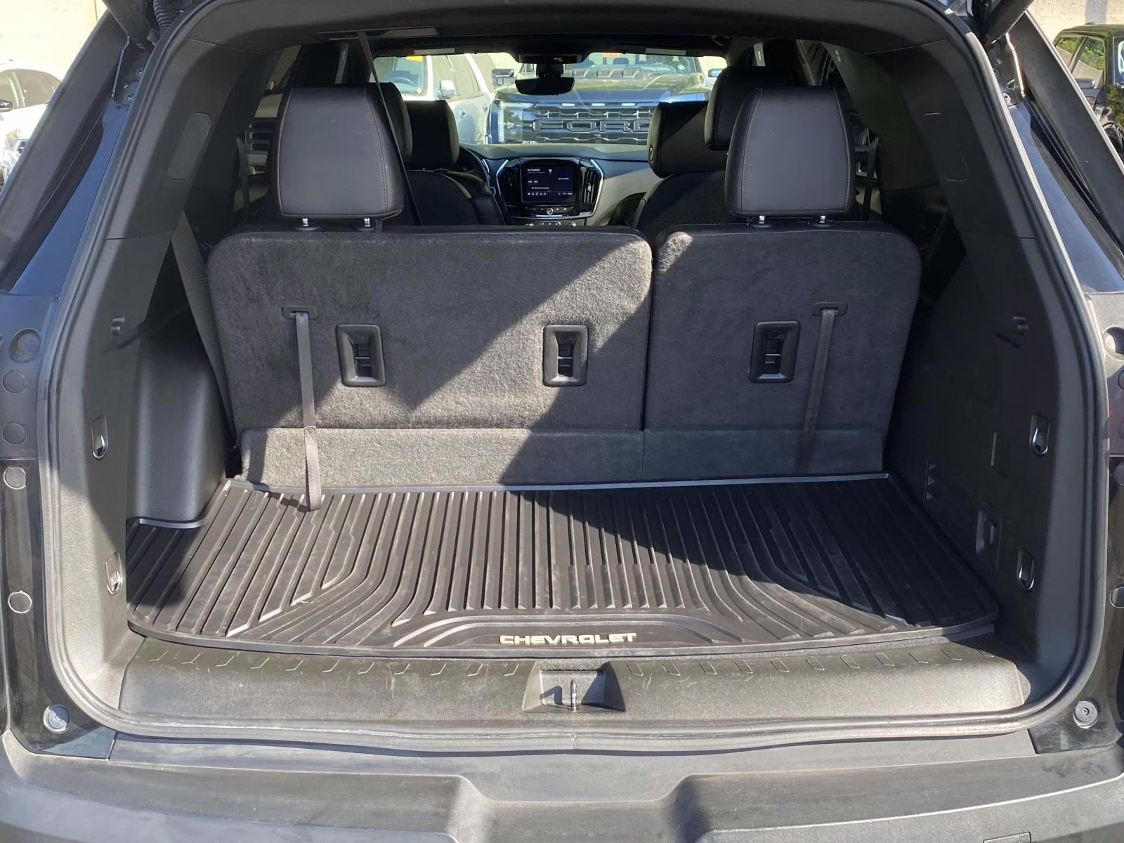 2022 Mosaic Black Metallic Chevrolet Traverse RS AWD SUV