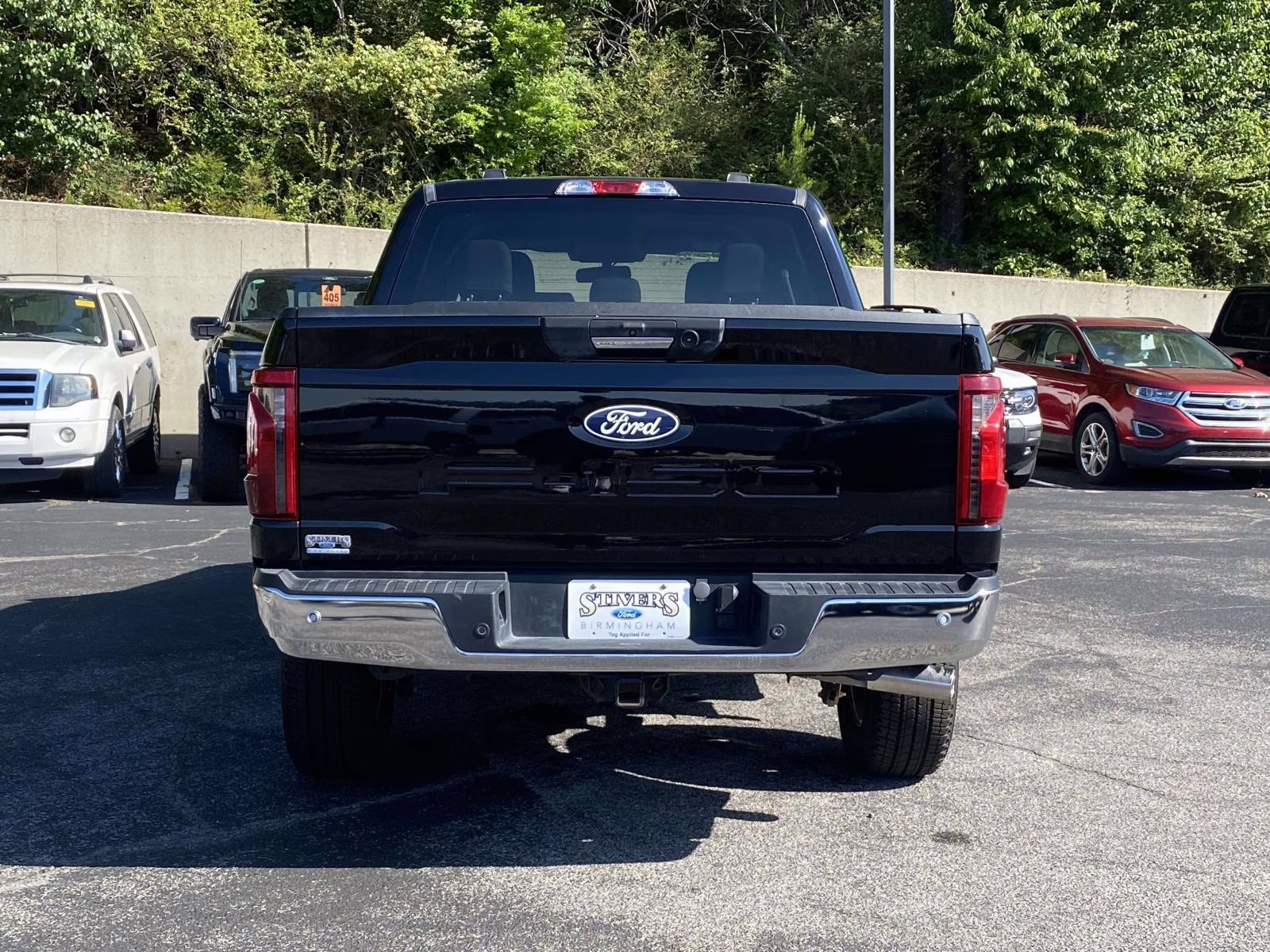 2024 Agate Black Metallic Ford F-150 XLT 4X4 Truck