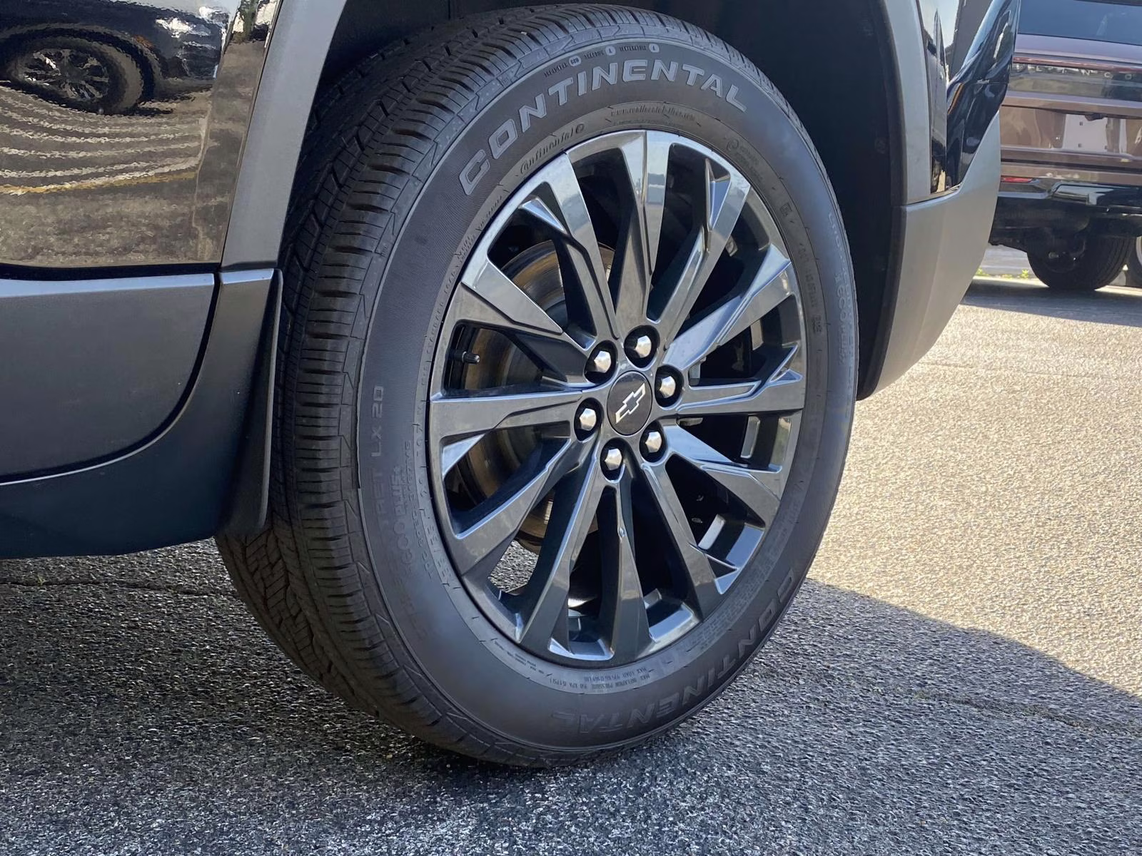 2022 Mosaic Black Metallic Chevrolet Traverse RS AWD SUV