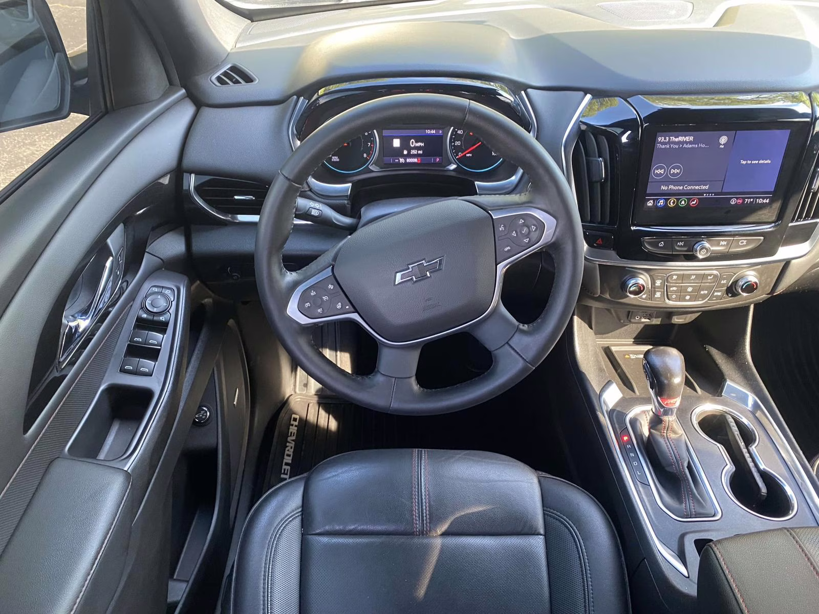 2022 Mosaic Black Metallic Chevrolet Traverse RS AWD SUV