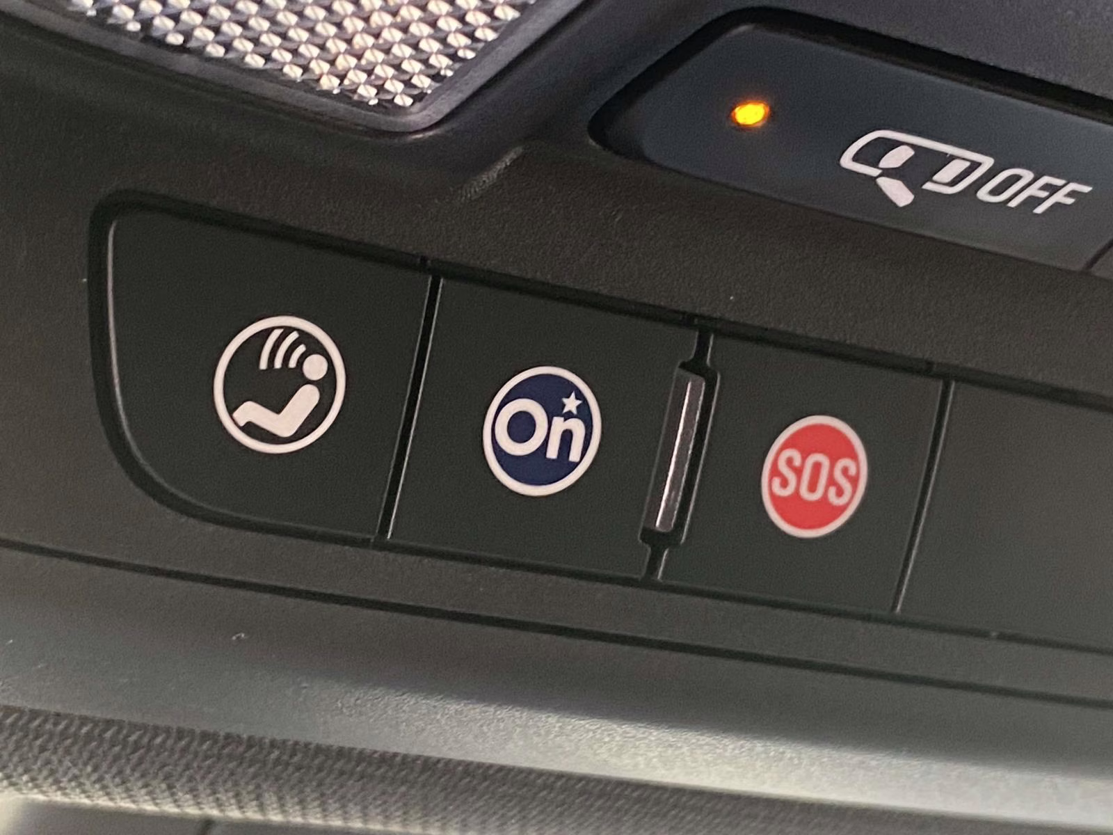 2022 Mosaic Black Metallic Chevrolet Traverse RS AWD SUV