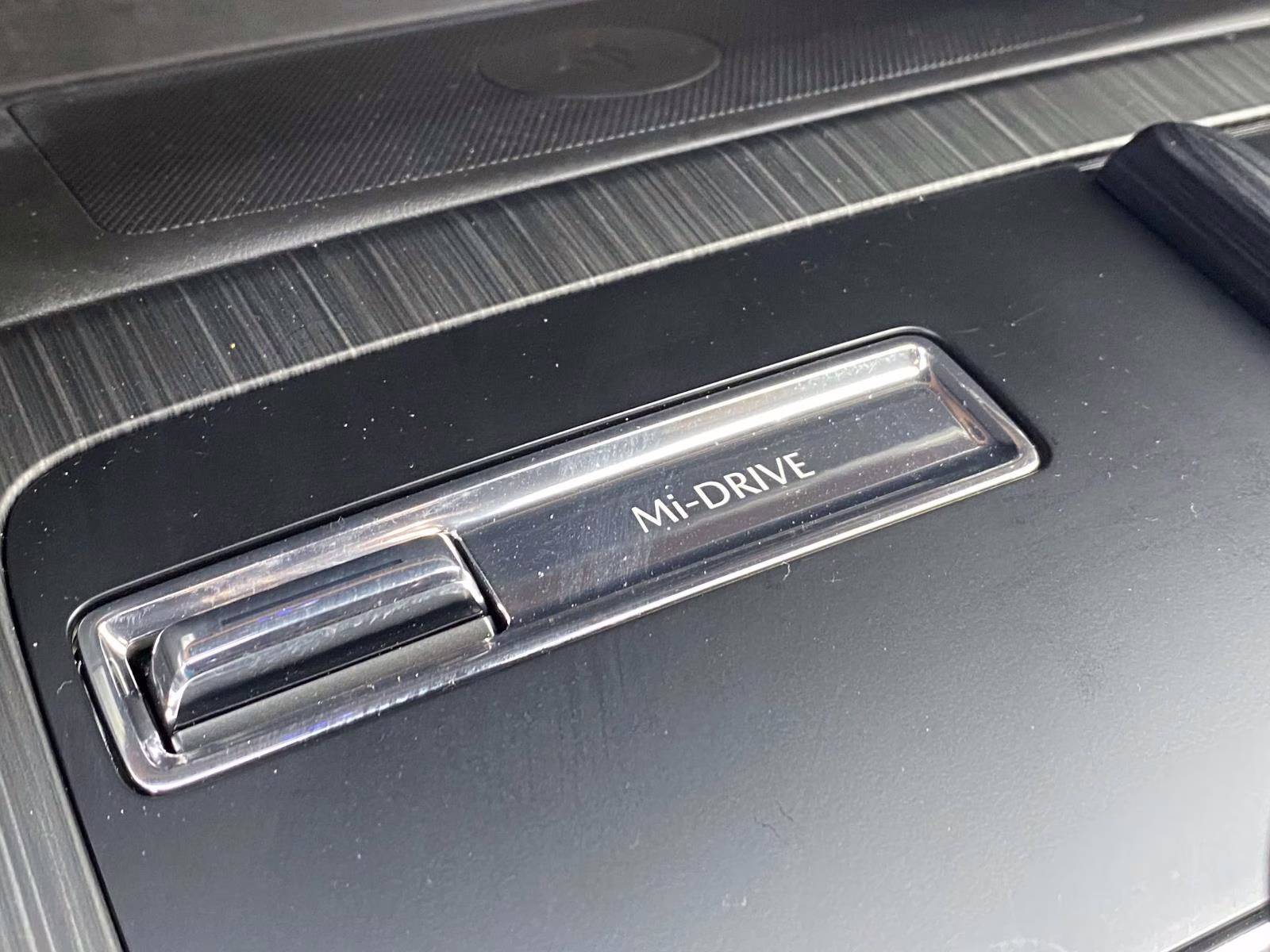 2025 Zircon Sand Metallic Mazda CX-70 3.3 Turbo S Premium Plus AWD SUV