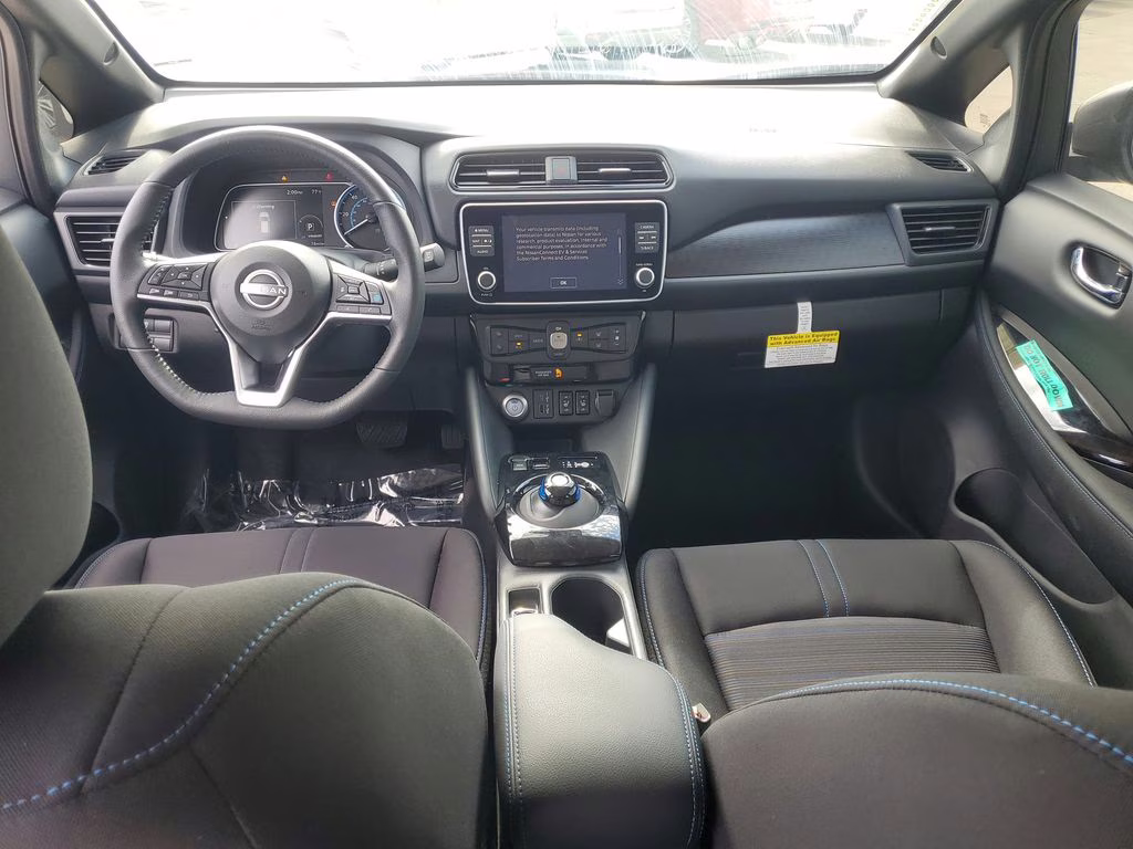 2025 Gun Metallic Nissan LEAF SV Plus FWD Hatchback