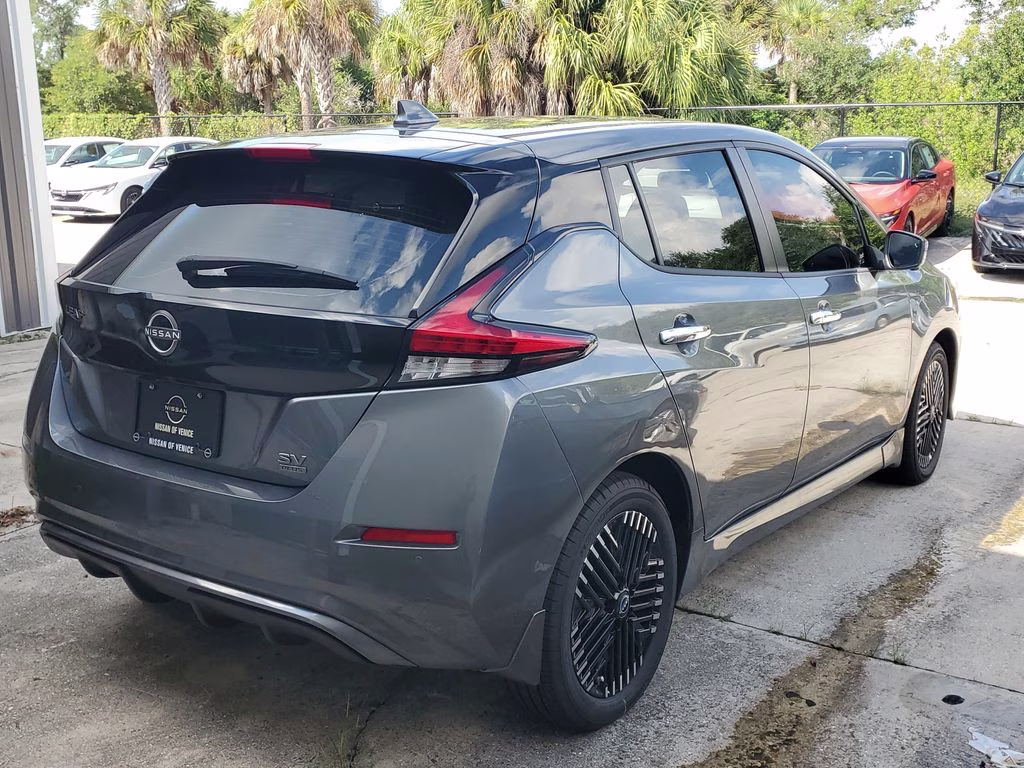 2025 Gun Metallic Nissan LEAF SV Plus FWD Hatchback