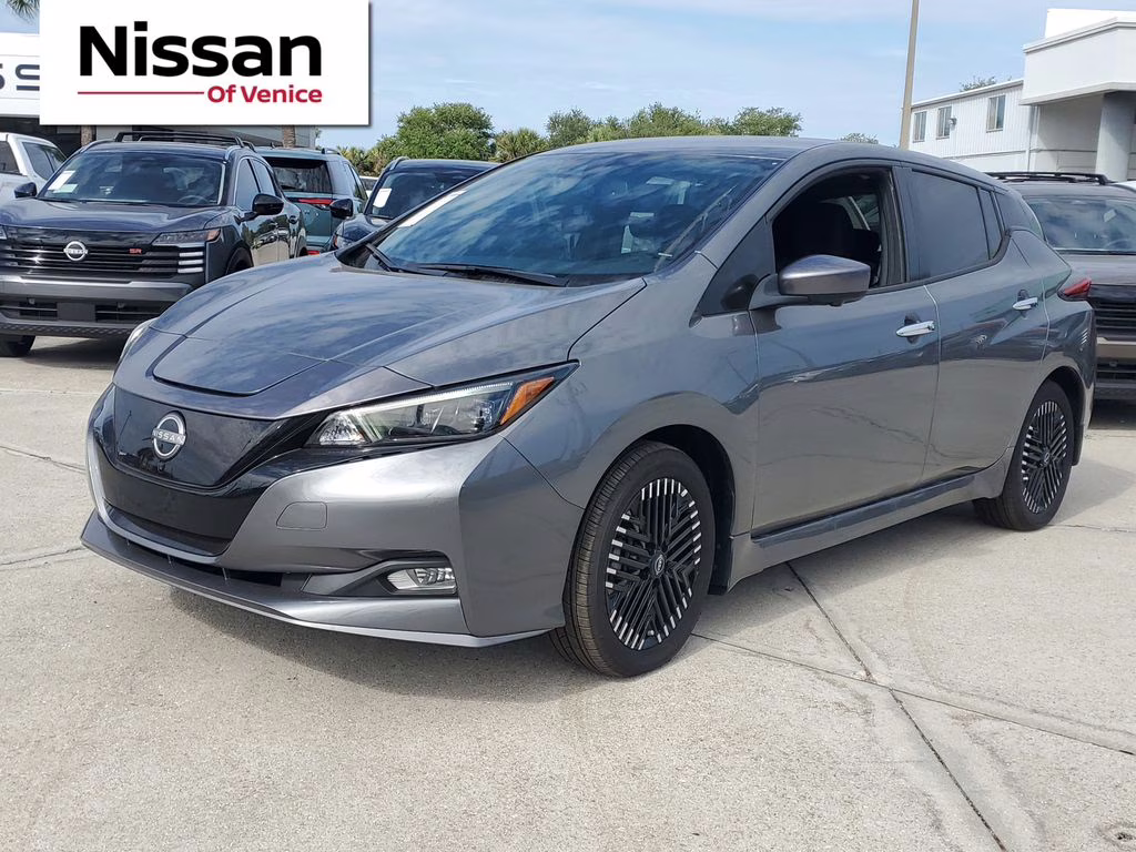 2025 Nissan Leaf SV PLUS's photo