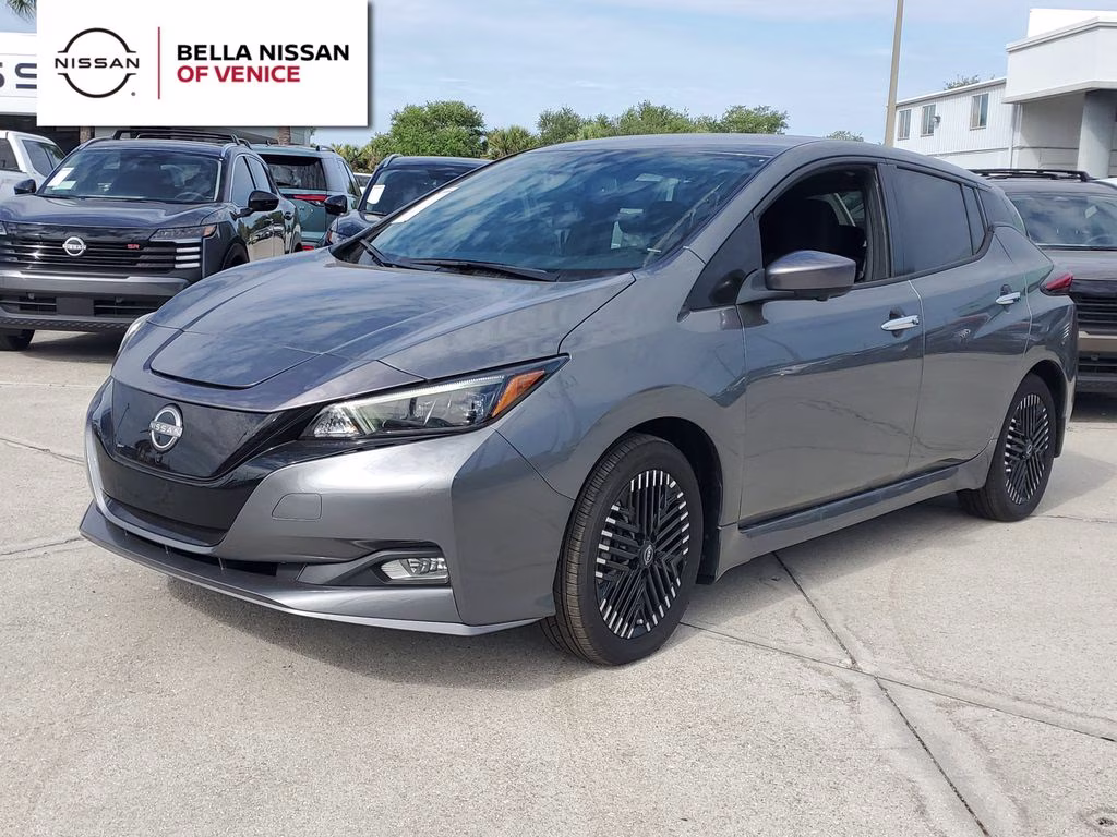 2025 Nissan Leaf SV PLUS's photo