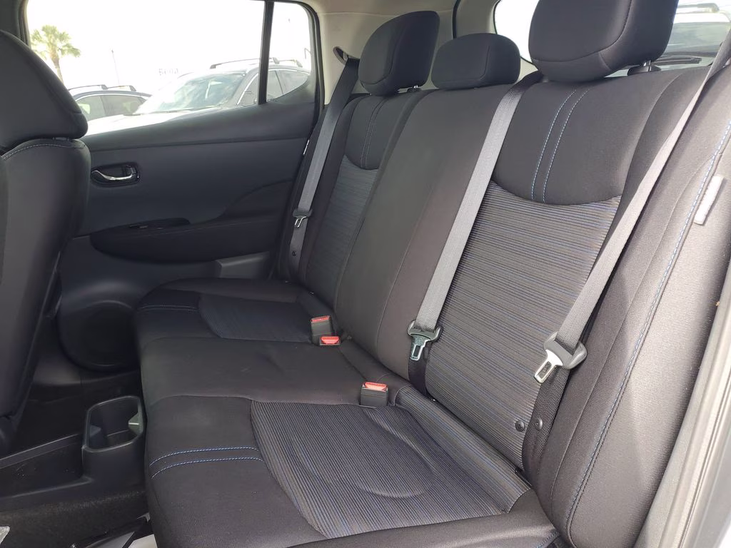 2025 Gun Metallic Nissan LEAF SV Plus FWD Hatchback
