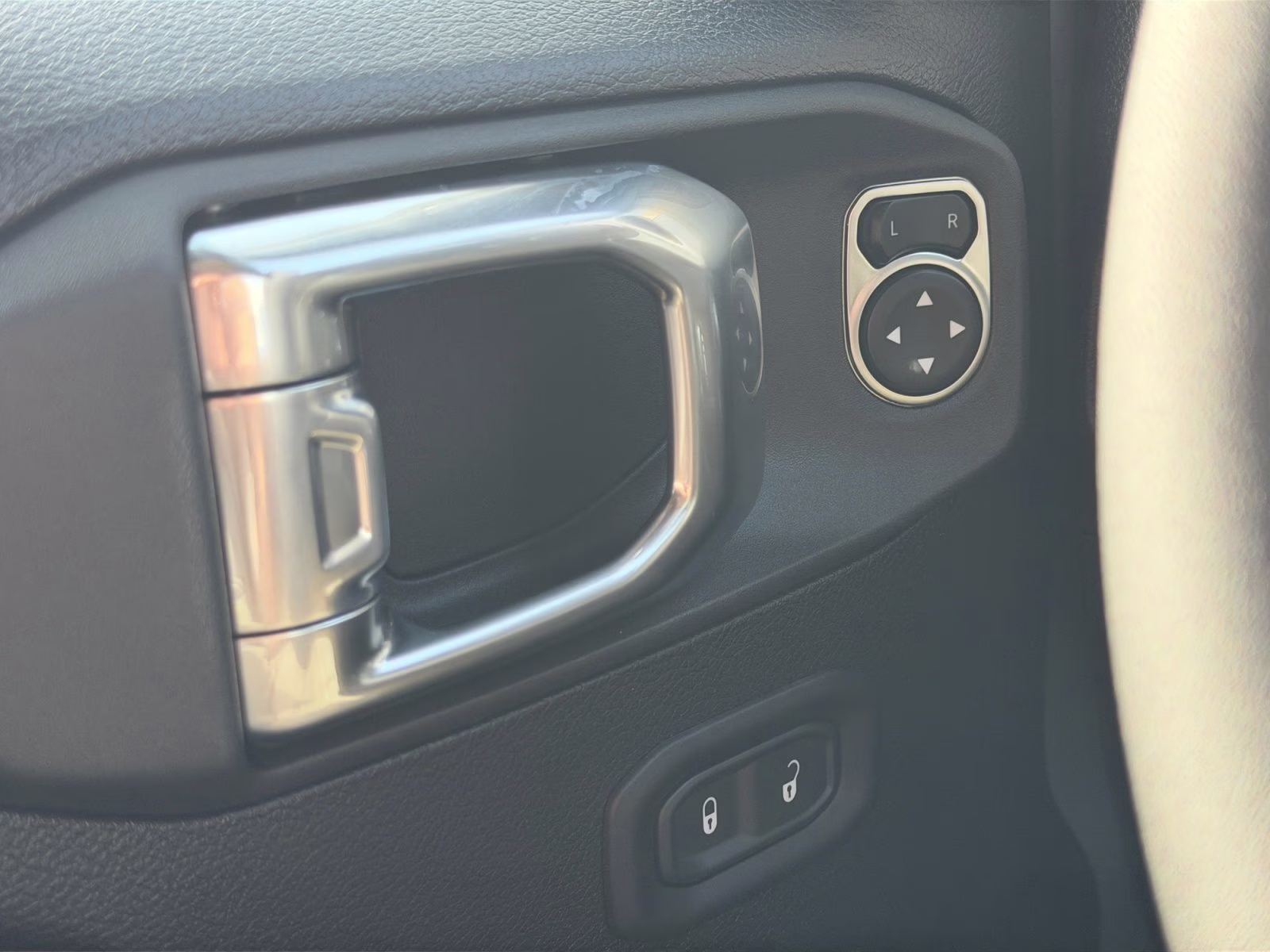 2026 Anvil Clear Coat Jeep Wrangler Sport S 4X4 SUV